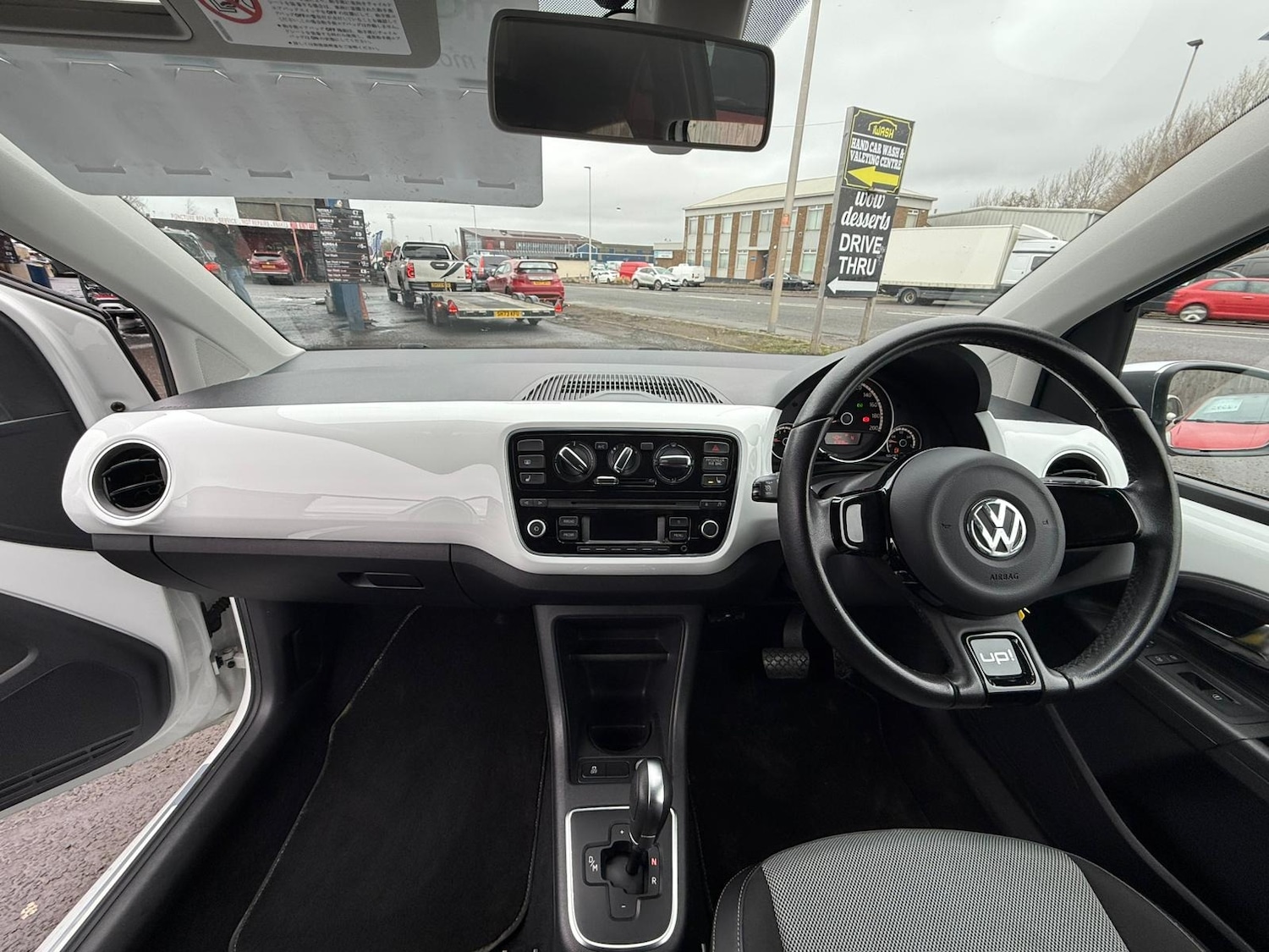 Used Volkswagen up! 2026 for sale - 77640390: Photo 11
