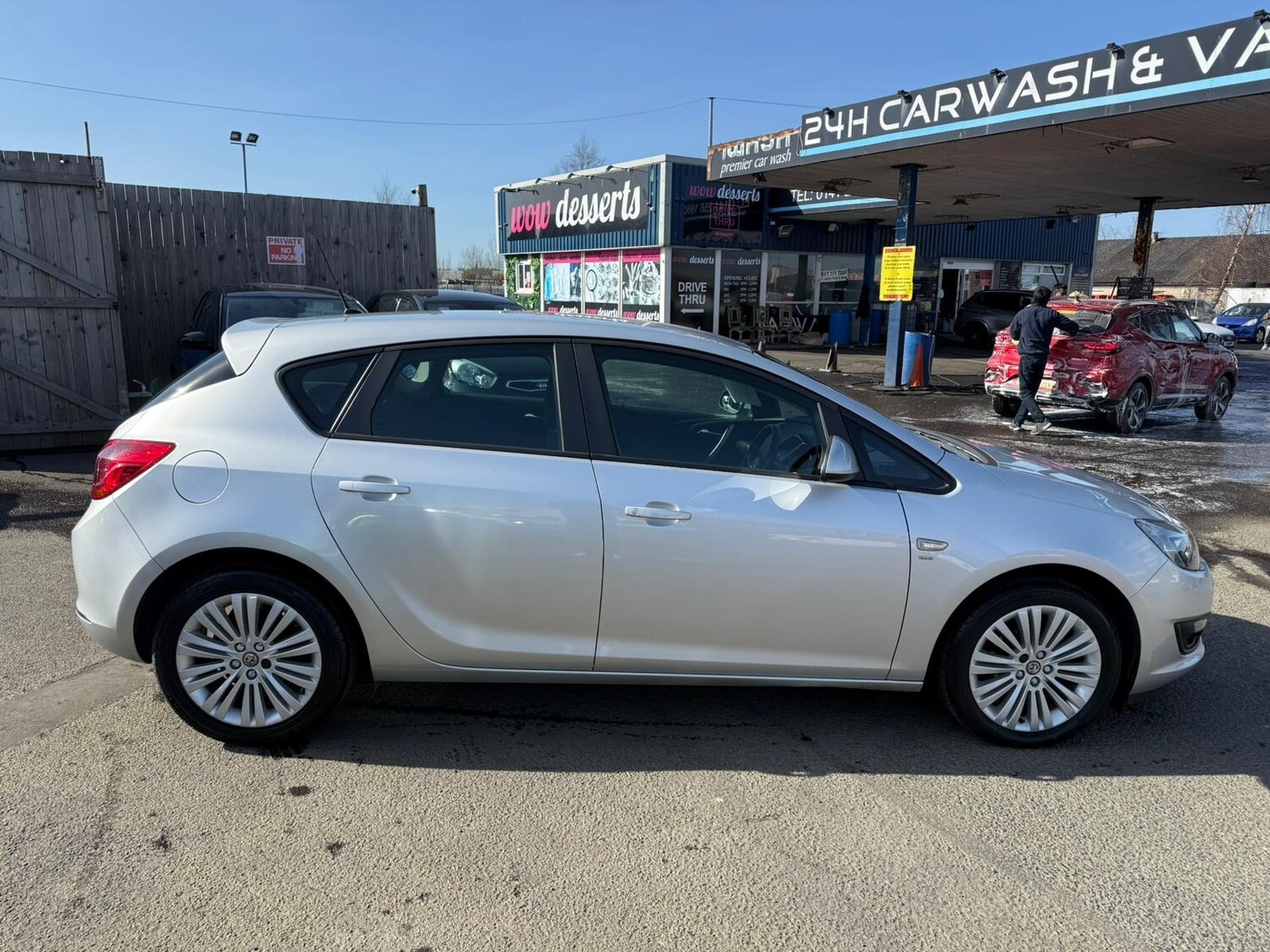 Used Vauxhall Astra 2014 for sale - 77998488: Photo 8
