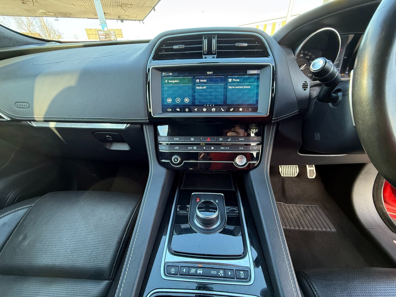 Used Jaguar F-Pace 2019 for sale - 76682394: Photo 11