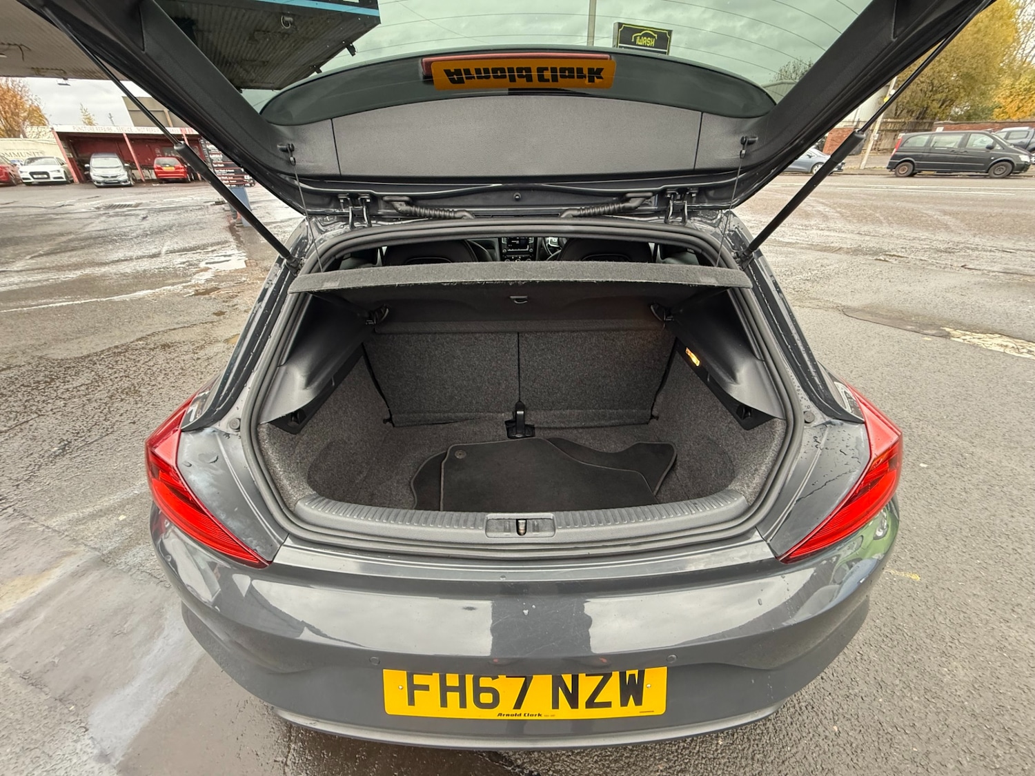 Used Volkswagen Scirocco 2018 for sale - 76510634: Photo 13