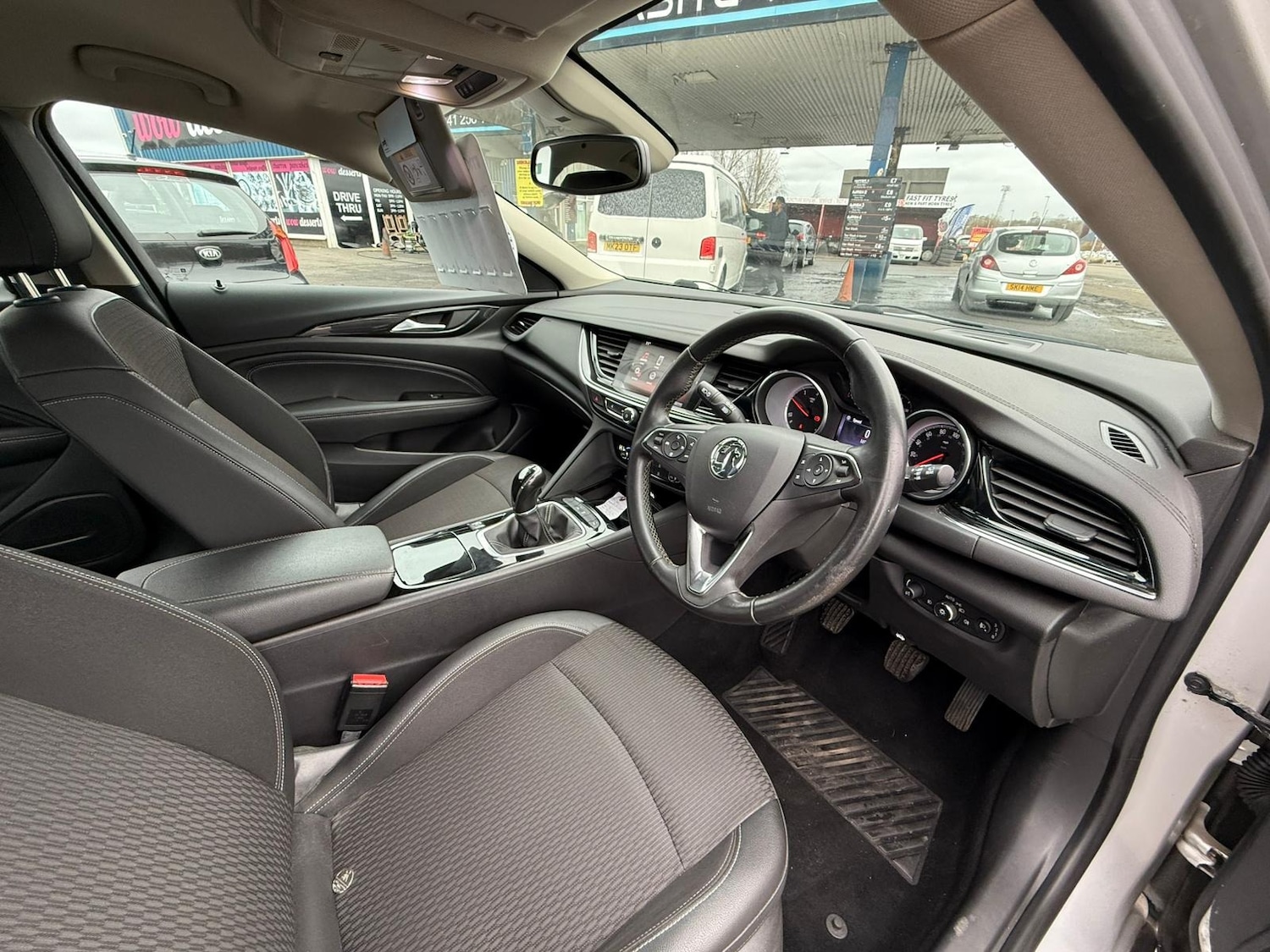 Used Vauxhall Insignia 2017 for sale - 77819134: Photo 13