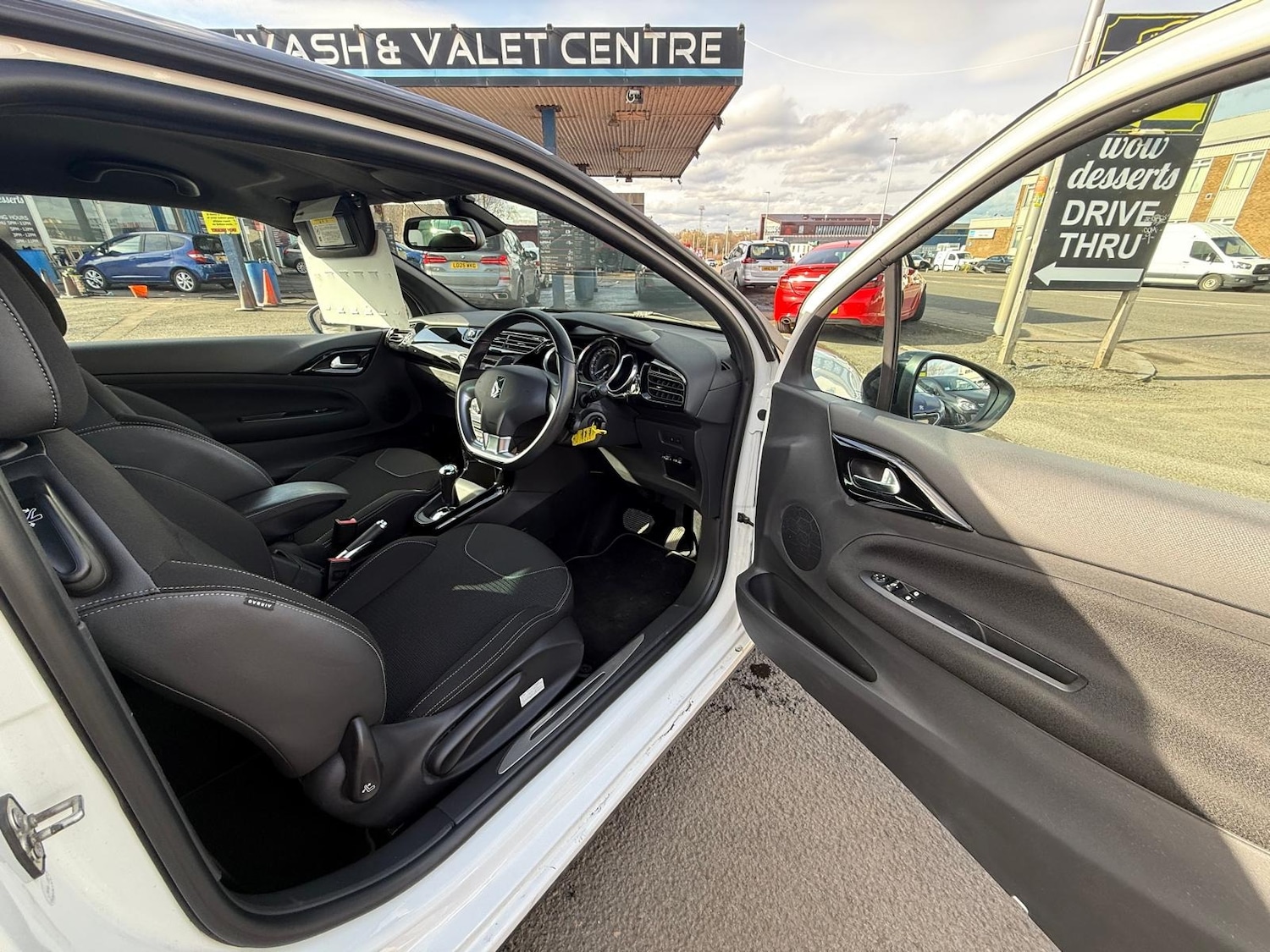 Used Citroen DS3 2015 for sale - 78180104: Photo 9