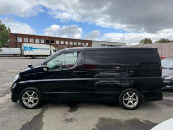 Used Nissan Elgrand  for sale - 74566959: Photo