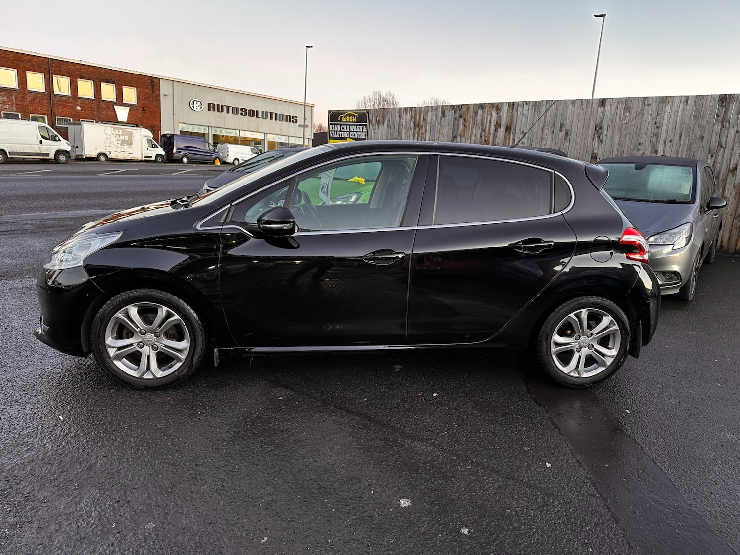 Used Peugeot 208 2025 for sale - 77211261: Photo 4