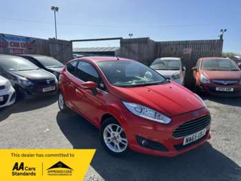 2015 (65) - 1.25 82 Zetec 3dr