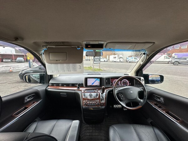 Used Nissan Elgrand 2023 for sale - 70642531: Photo 8