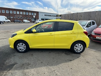 Used Toyota Yaris undefined for sale - 77450551: Photo