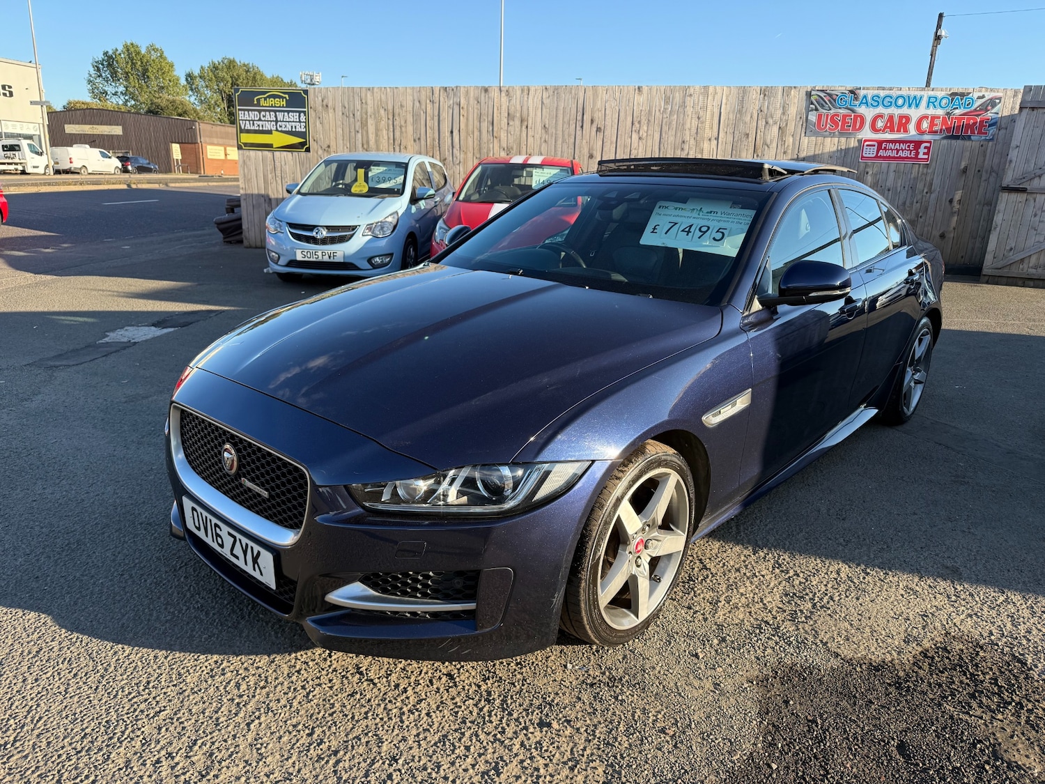 Used Jaguar XE 2016 for sale - 76147569: Photo 2
