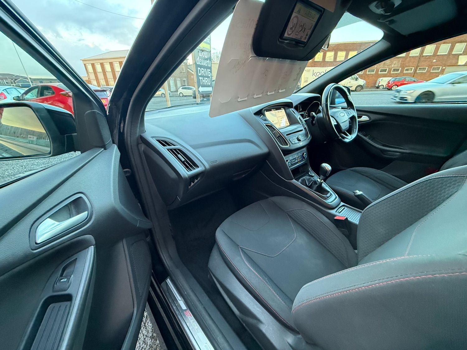 Used Ford Focus 2018 for sale - 76450633: Photo 9