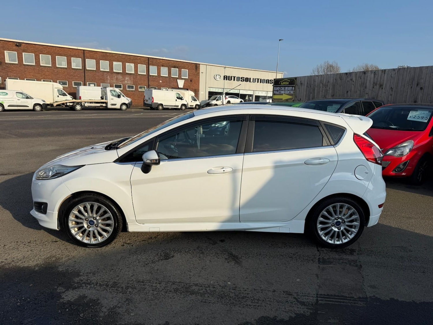 Used Ford Fiesta 2014 for sale - 77778321: Photo 3