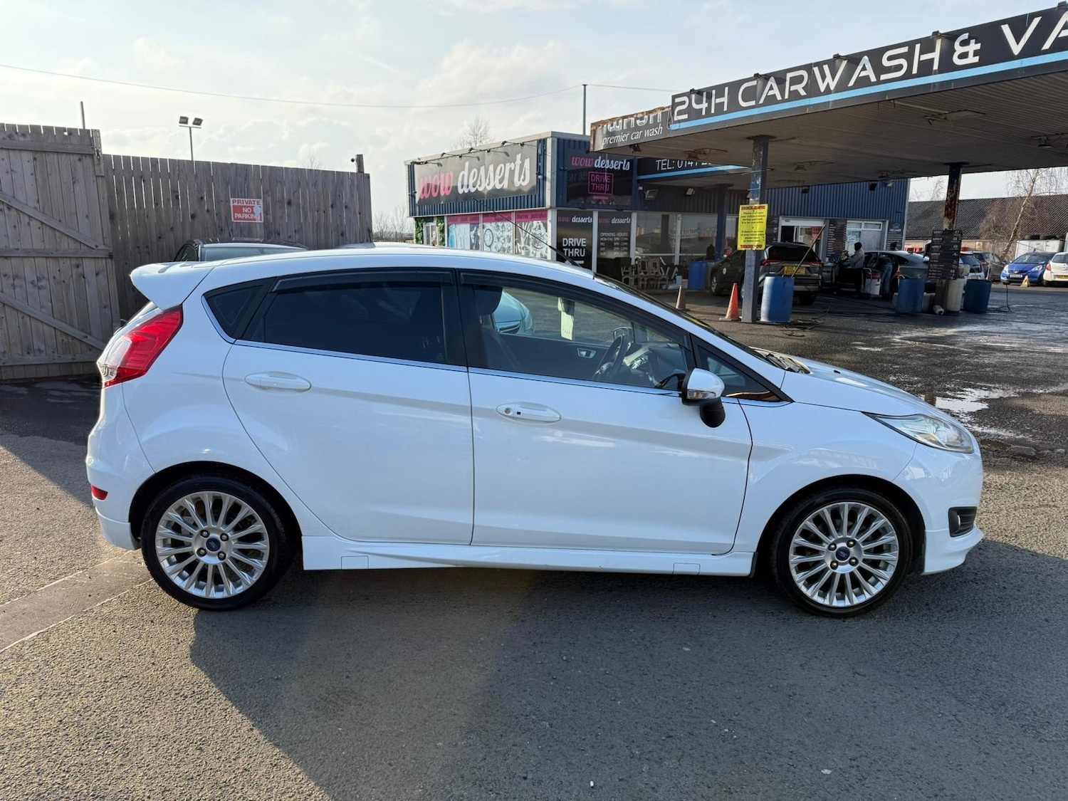 Used Ford Fiesta 2014 for sale - 77778321: Photo 6
