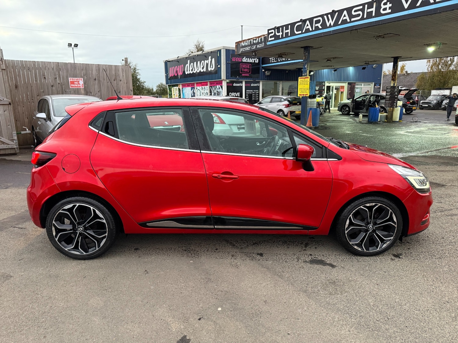 Used Renault Clio 2017 for sale - 76299626: Photo 8