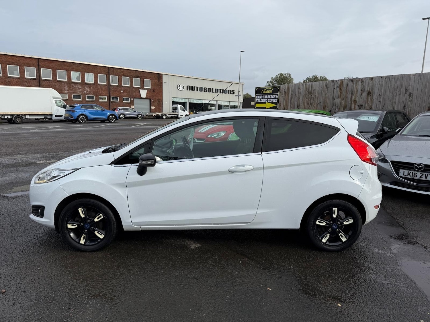 Used Ford Fiesta 2016 for sale - 76173480: Photo 4