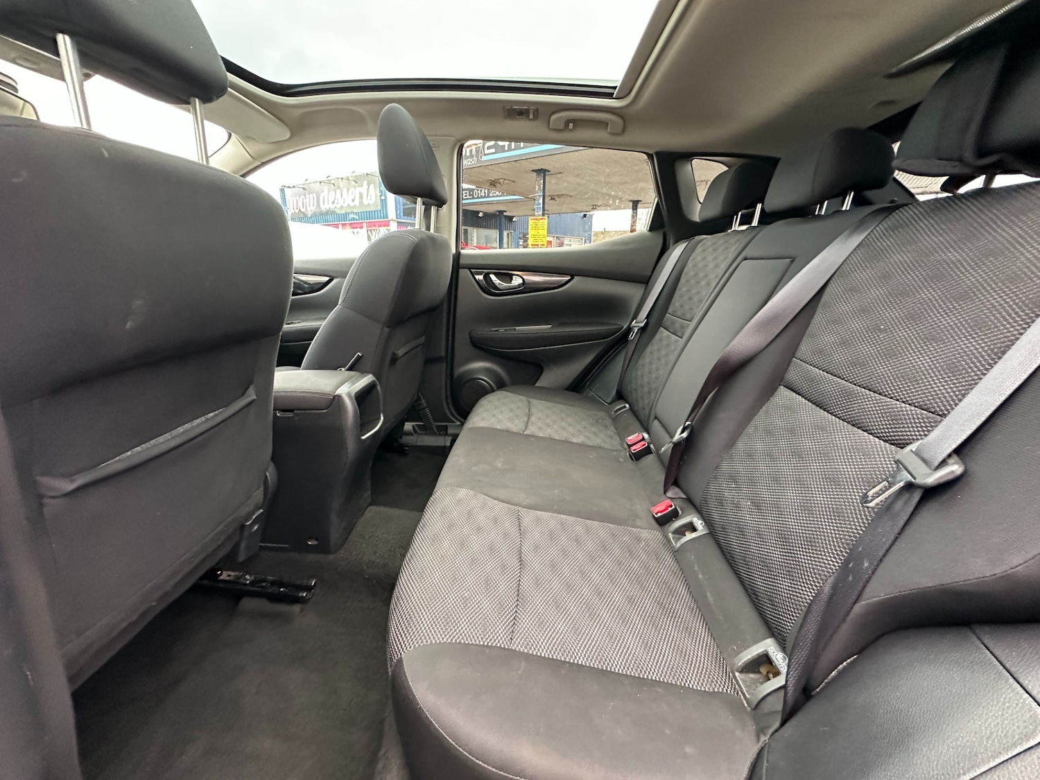 Used Nissan Qashqai 2015 for sale - 77406808: Photo 12