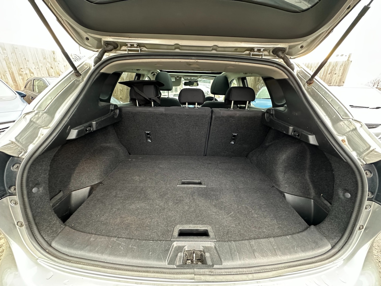 Used Nissan Qashqai 2015 for sale - 77406808: Photo 15