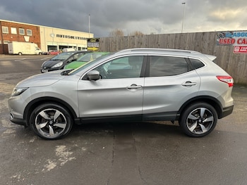 Used Nissan Qashqai 2015 for sale - 77406808: Photo