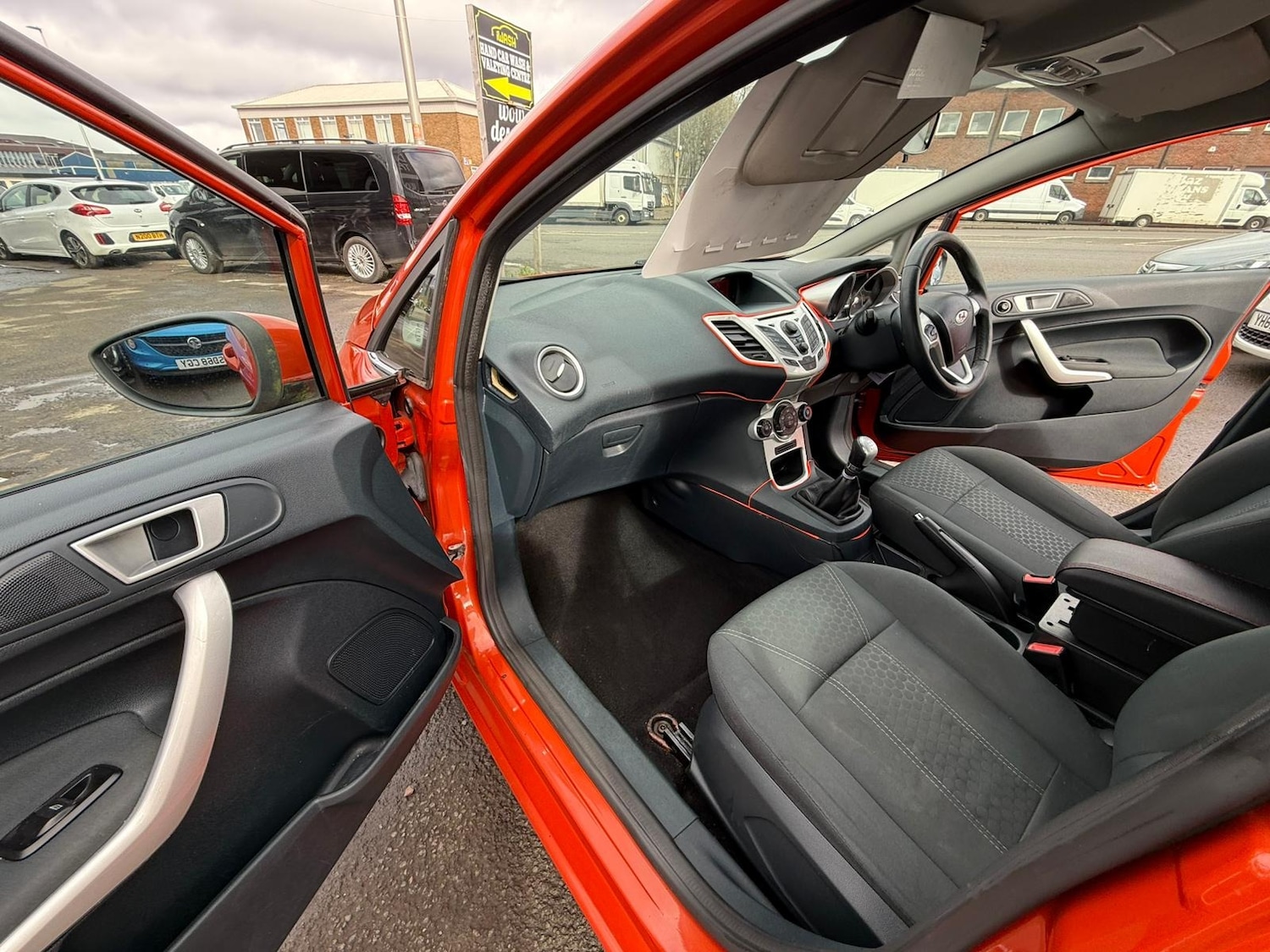 Used Ford Fiesta 2011 for sale - 78079170: Photo 12