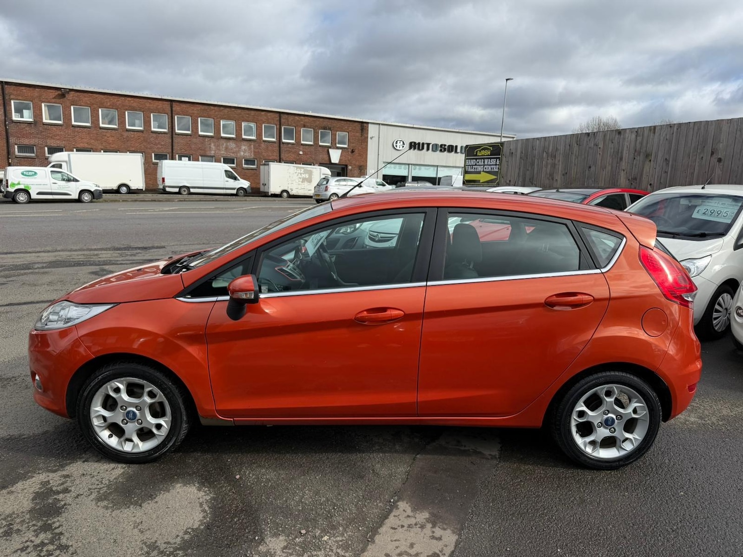Used Ford Fiesta 2011 for sale - 78079170: Photo 4