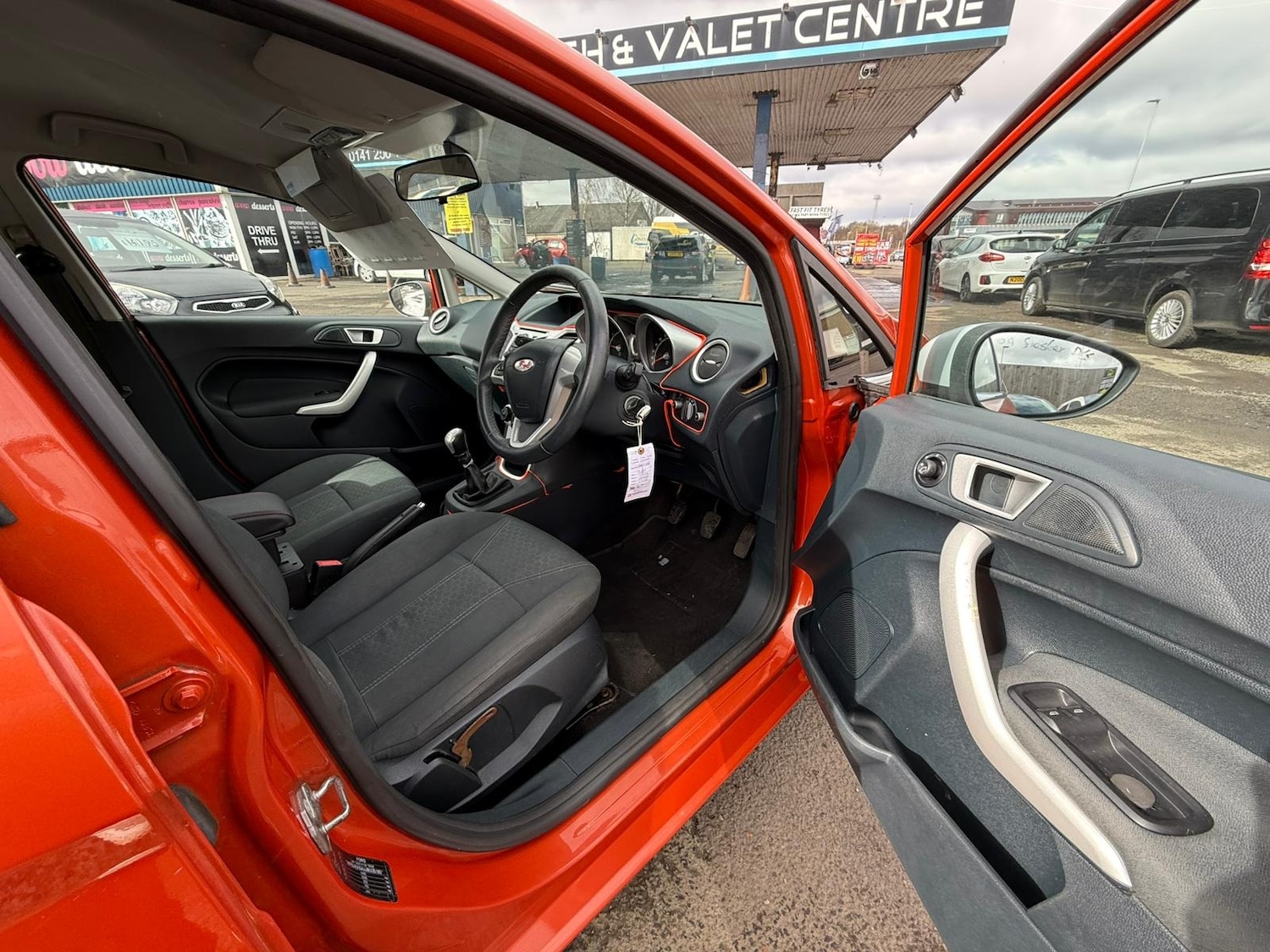 Used Ford Fiesta 2011 for sale - 78079170: Photo 9