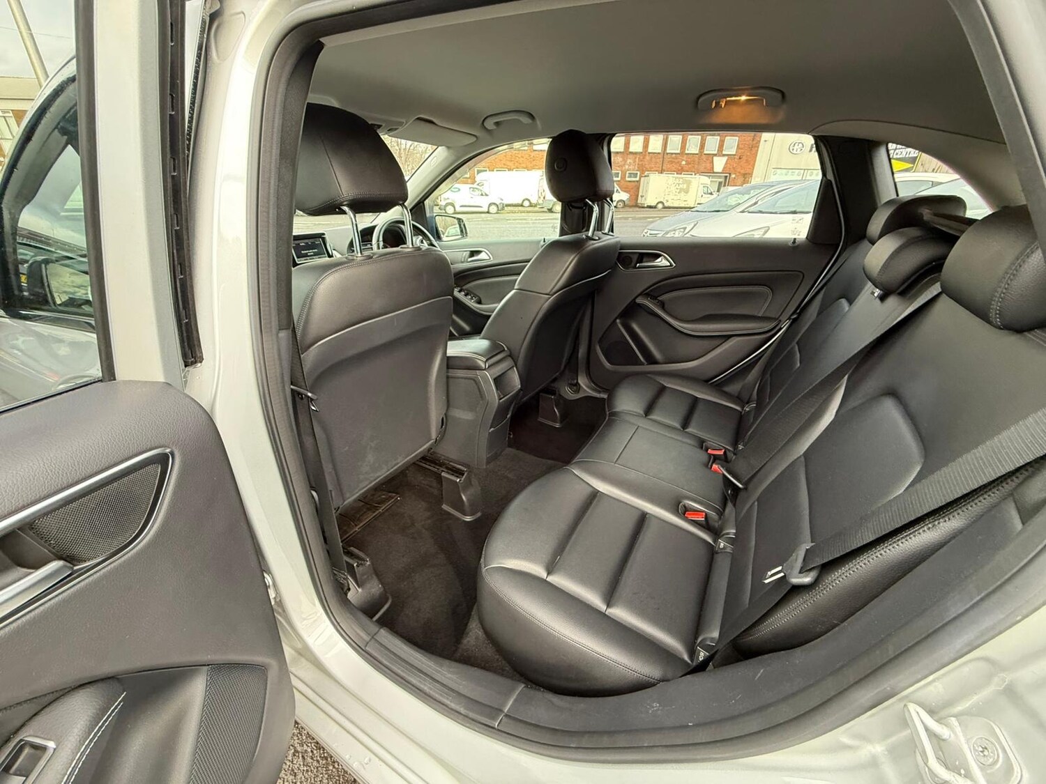 Used Mercedes-Benz B Class 2014 for sale - 78078937: Photo 13