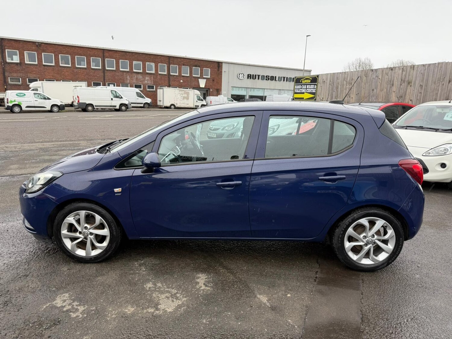 Used Vauxhall Corsa 2016 for sale - 78000378: Photo 4