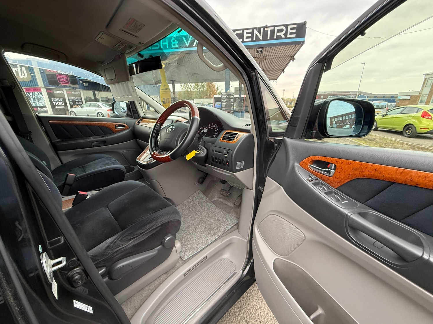 Used Toyota Alphard 2008 for sale - 76374590: Photo 19