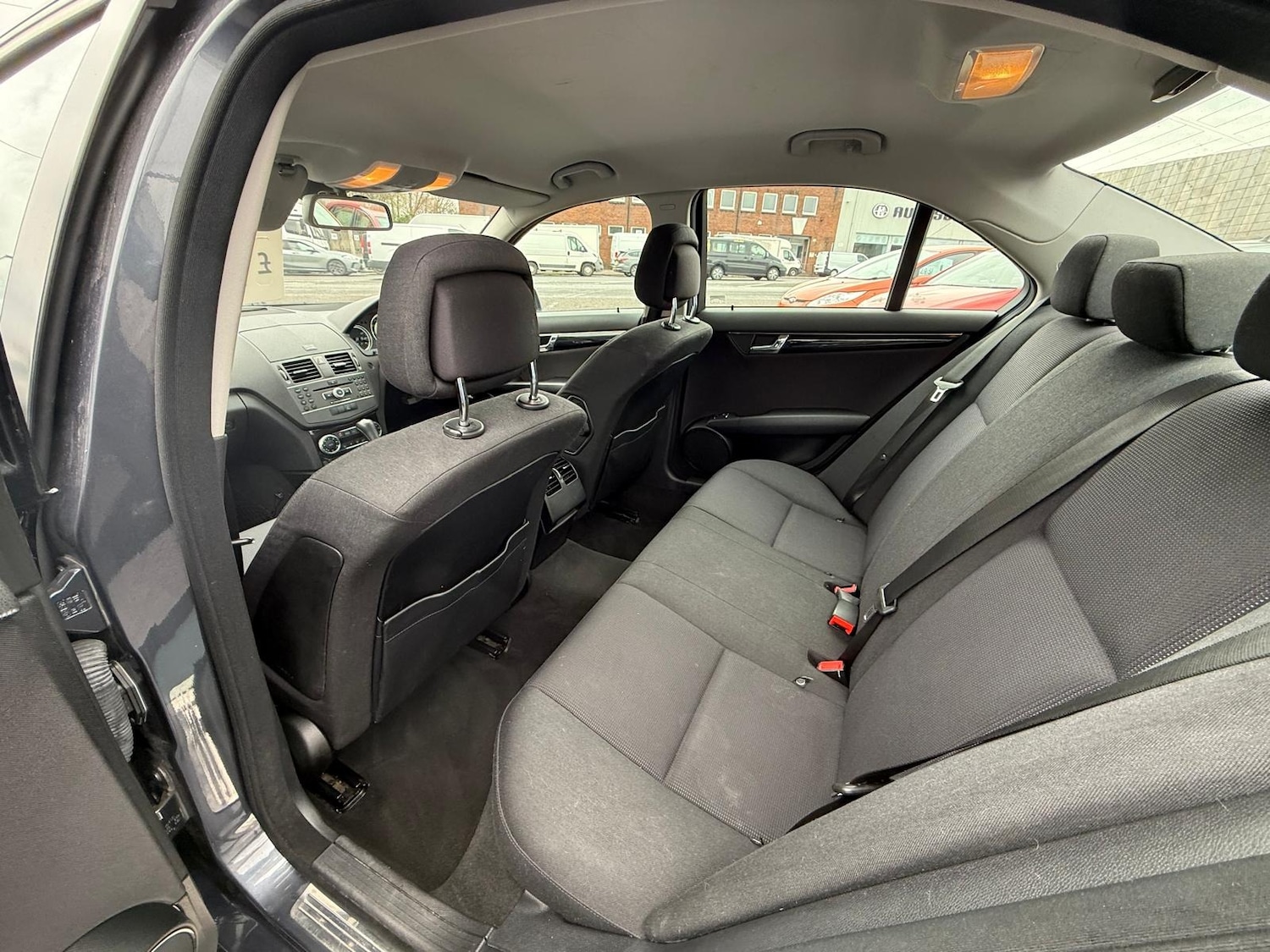 Used Mercedes-Benz C Class 2010 for sale - 78223911: Photo 13