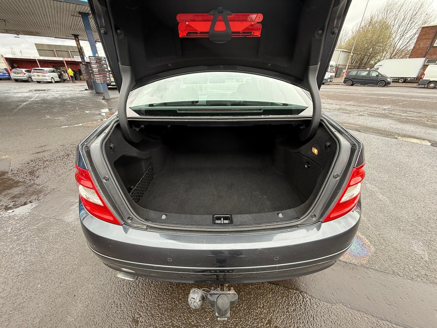 Used Mercedes-Benz C Class 2010 for sale - 78223911: Photo 14