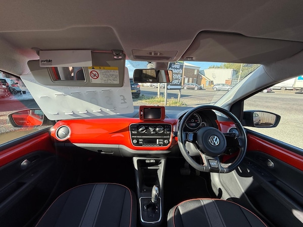 Used Volkswagen up! 2025 for sale - 75690569: Photo 8