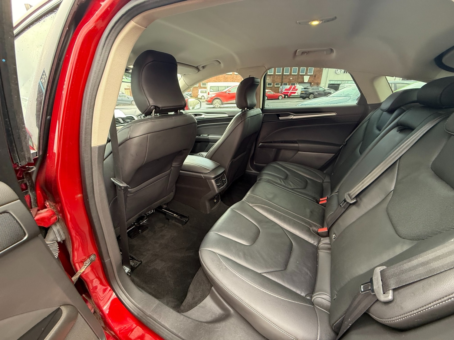 Used Ford Mondeo 2015 for sale - 76555371: Photo 13