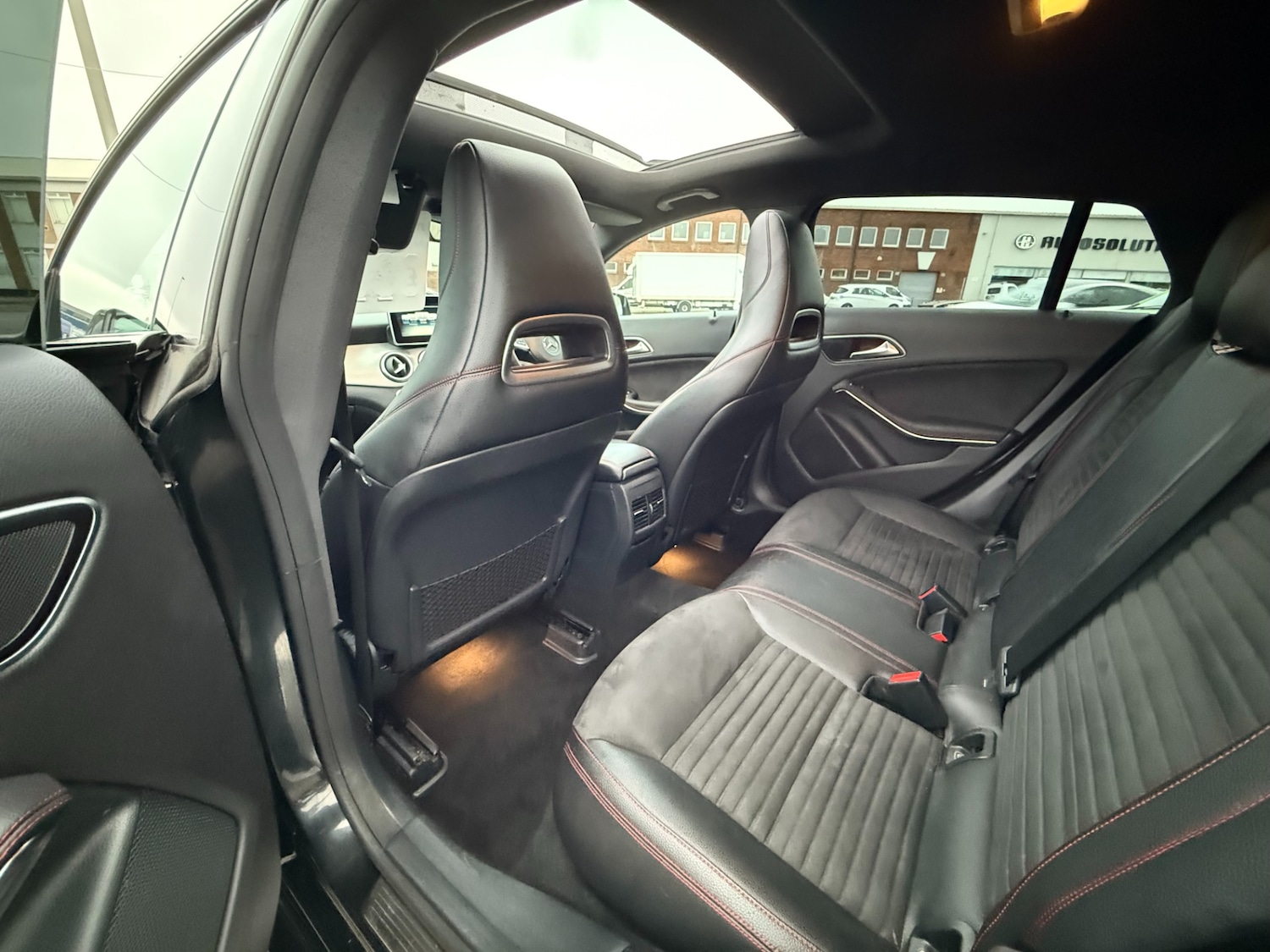 Used Mercedes-Benz CLA 2016 for sale - 76290612: Photo 11