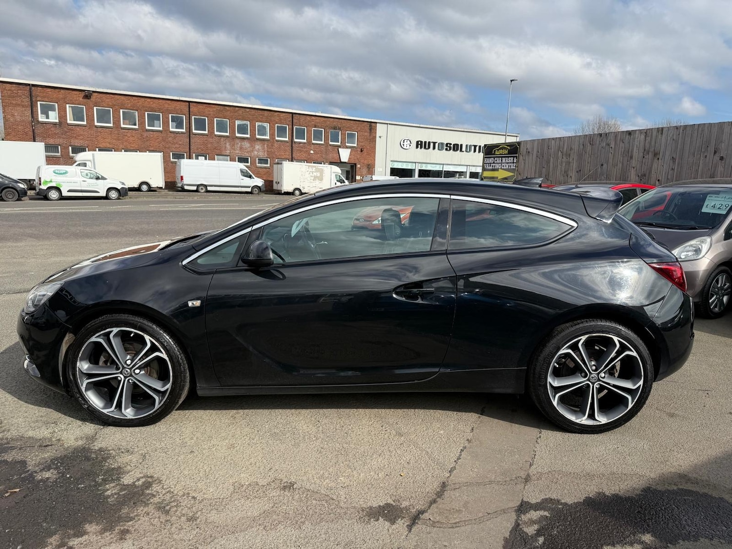 Used Vauxhall Astra GTC 2017 for sale - 78223414: Photo 3