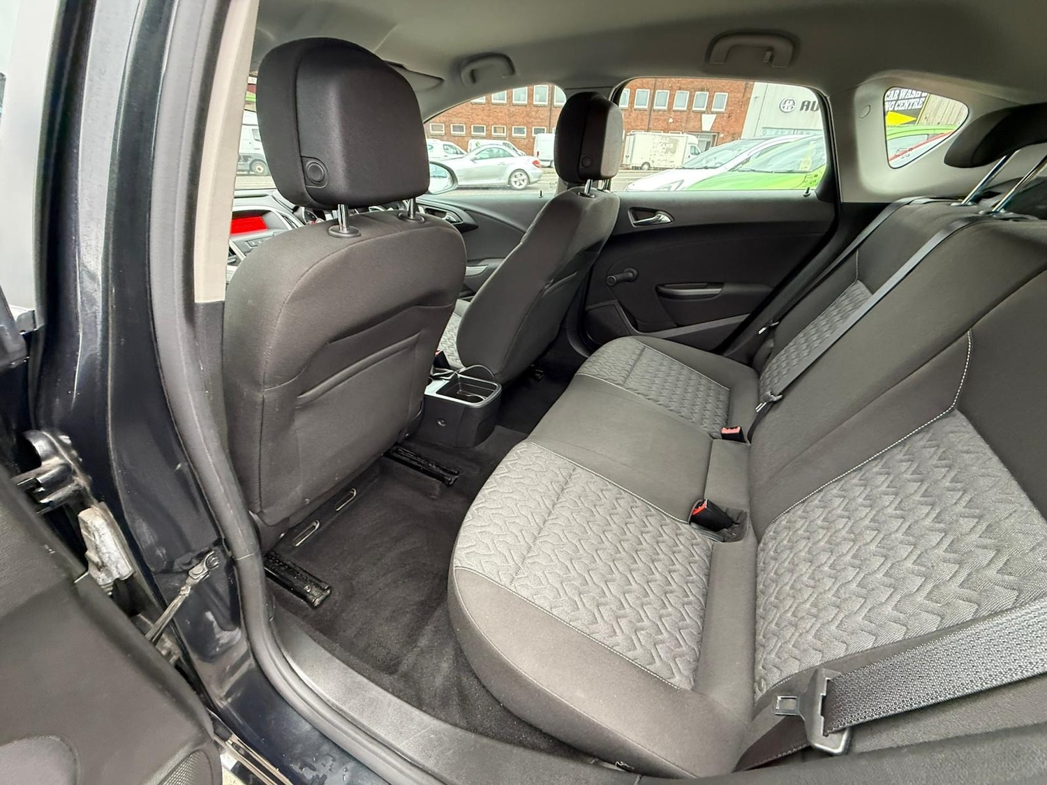 Used Vauxhall Astra 2013 for sale - 77934833: Photo 12