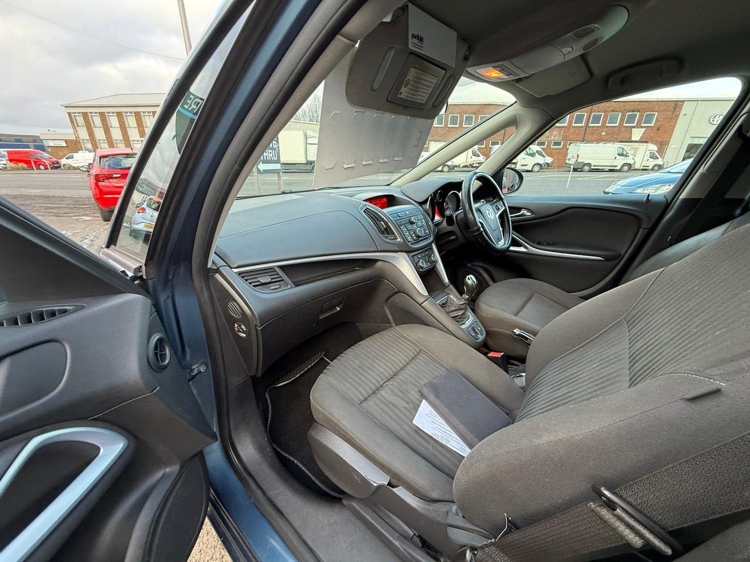 Used Vauxhall Zafira 2015 for sale - 77818034: Photo 11