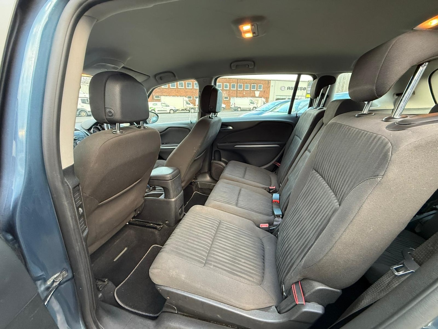 Used Vauxhall Zafira 2015 for sale - 77818034: Photo 12