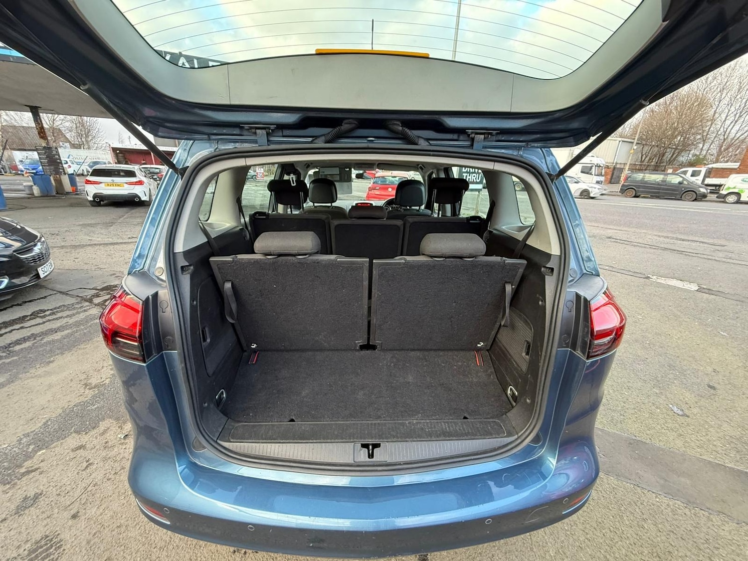 Used Vauxhall Zafira 2015 for sale - 77818034: Photo 13