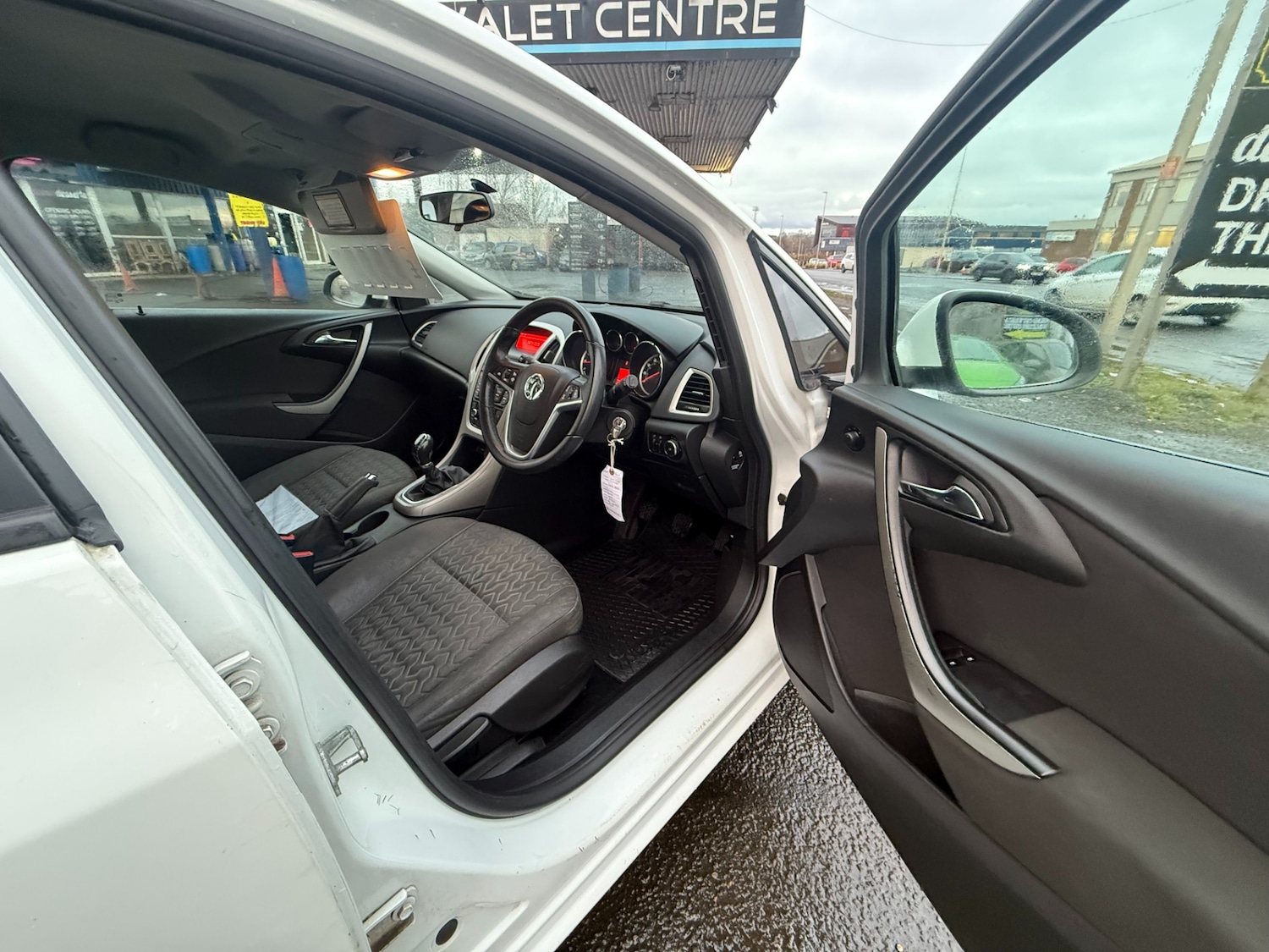 Used Vauxhall Astra 2013 for sale - 76707388: Photo 16