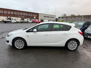 Used Vauxhall Astra 2013 for sale - 76707388: Photo