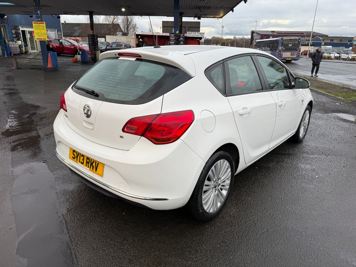 Used Vauxhall Astra 2013 for sale - 76707388: Photo 7