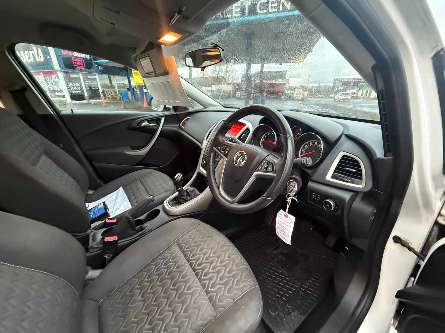 Used Vauxhall Astra 2013 for sale - 76707388: Photo 9