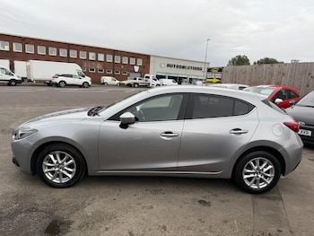 Used Mazda Mazda3 2016 for sale - 76006364: Photo