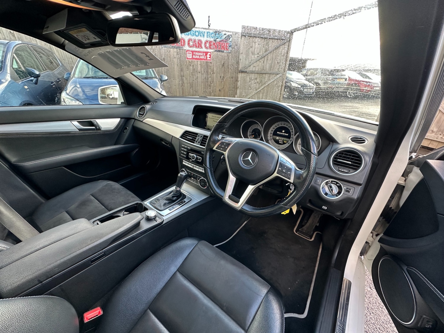 Used Mercedes-Benz C Class 2014 for sale - 77407409: Photo 10