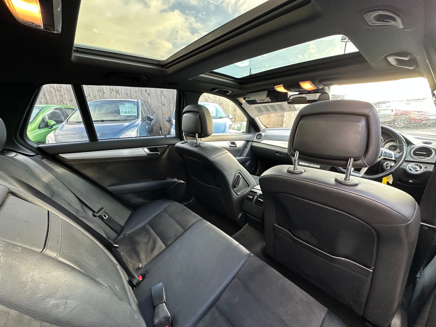 Used Mercedes-Benz C Class 2014 for sale - 77407409: Photo 15