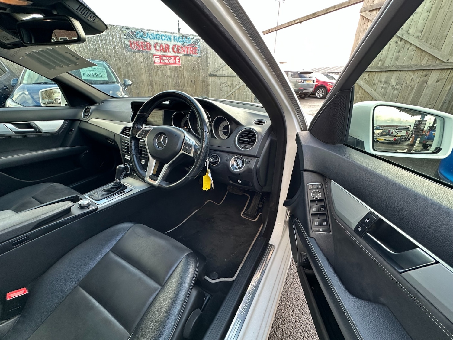 Used Mercedes-Benz C Class 2014 for sale - 77407409: Photo 9