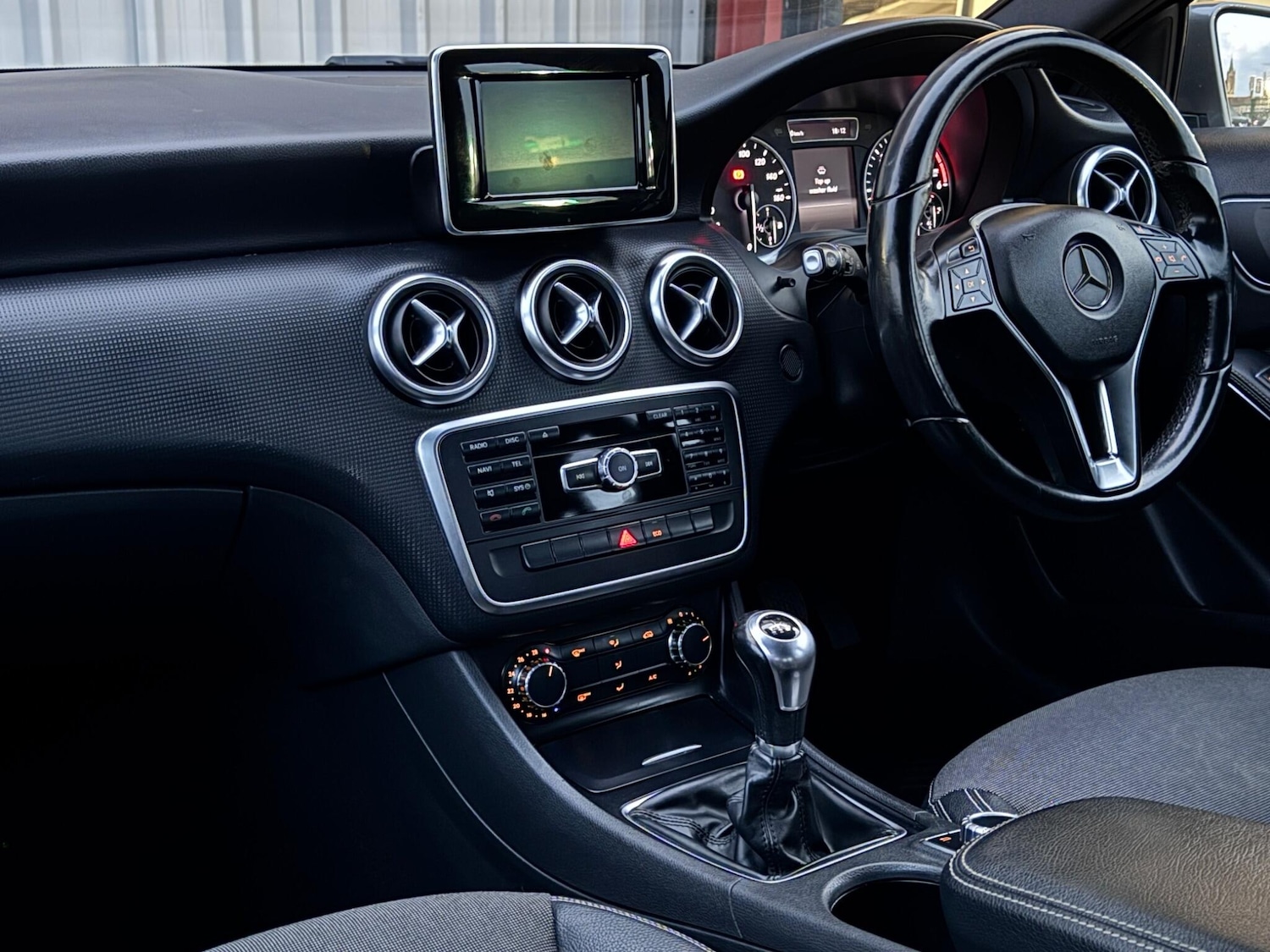 Used Mercedes-Benz A-Class 2014 for sale - 76381196: Photo 13