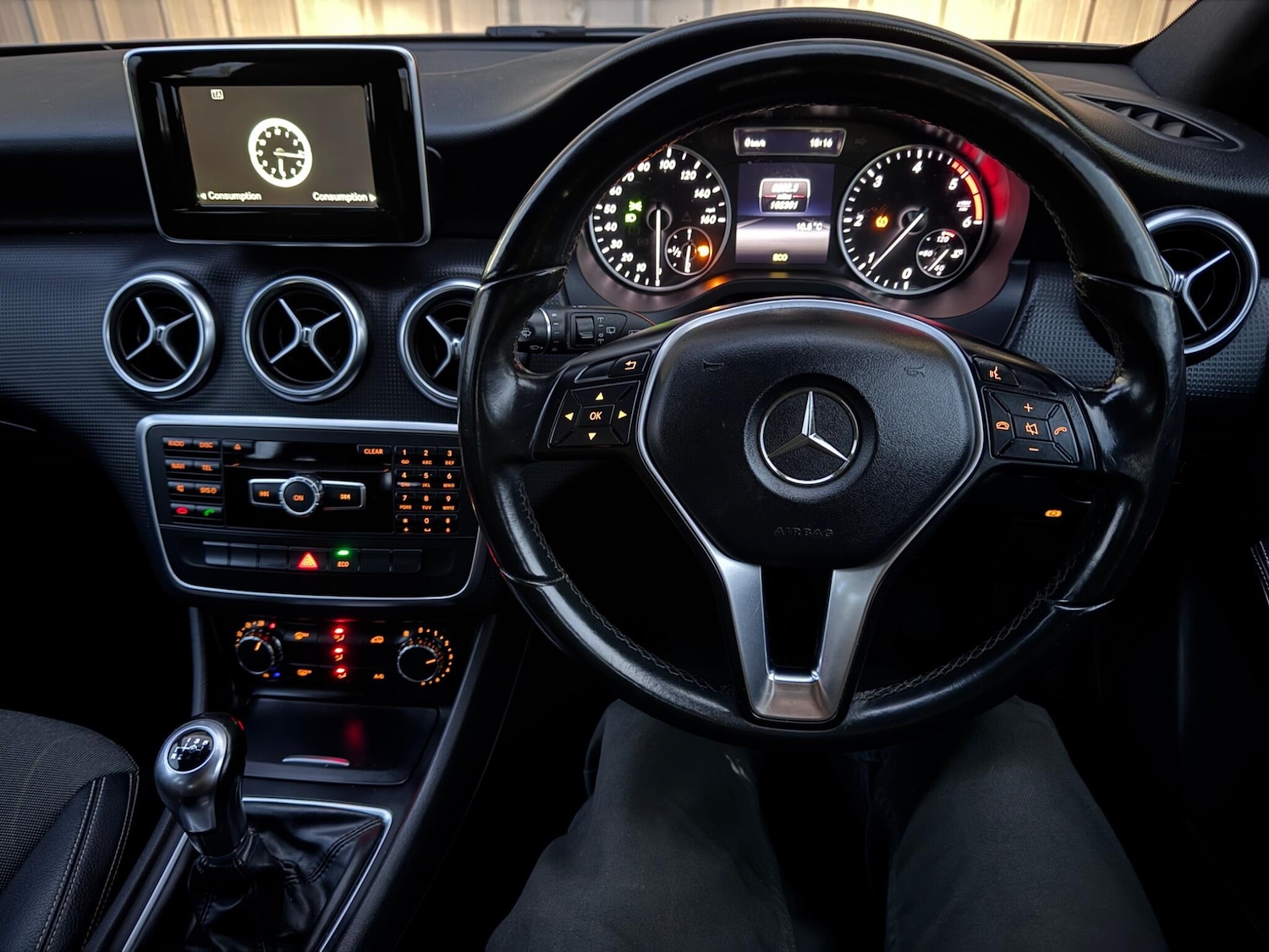 Used Mercedes-Benz A-Class 2014 for sale - 76381196: Photo 18