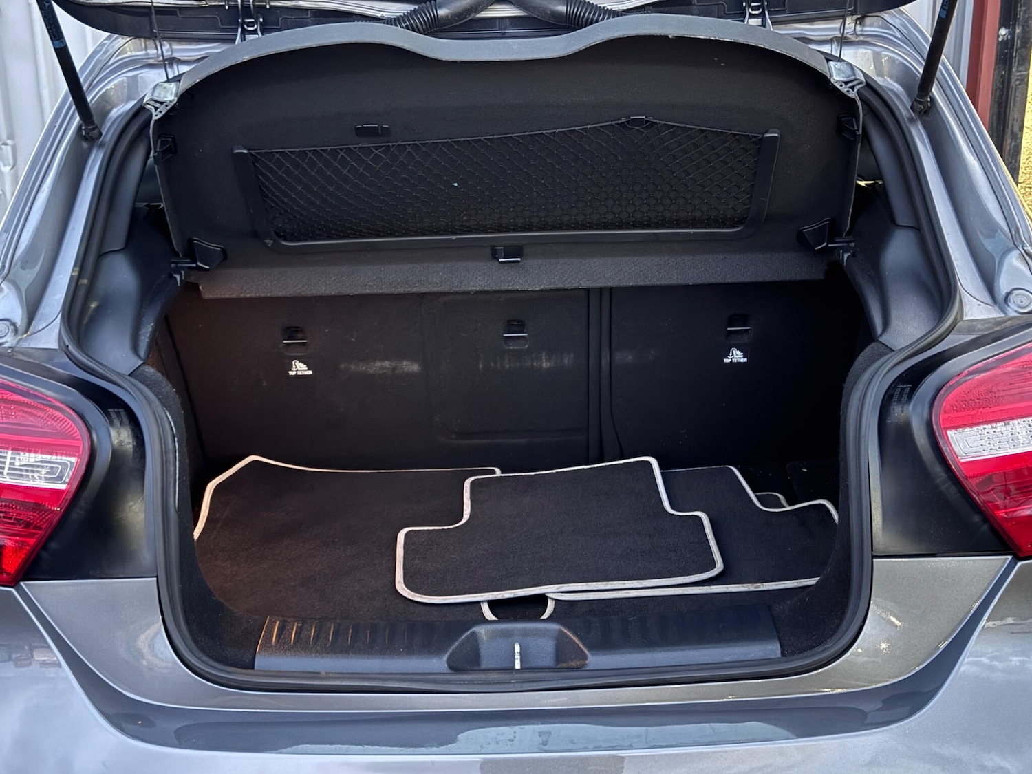 Used Mercedes-Benz A-Class 2014 for sale - 76381196: Photo 23