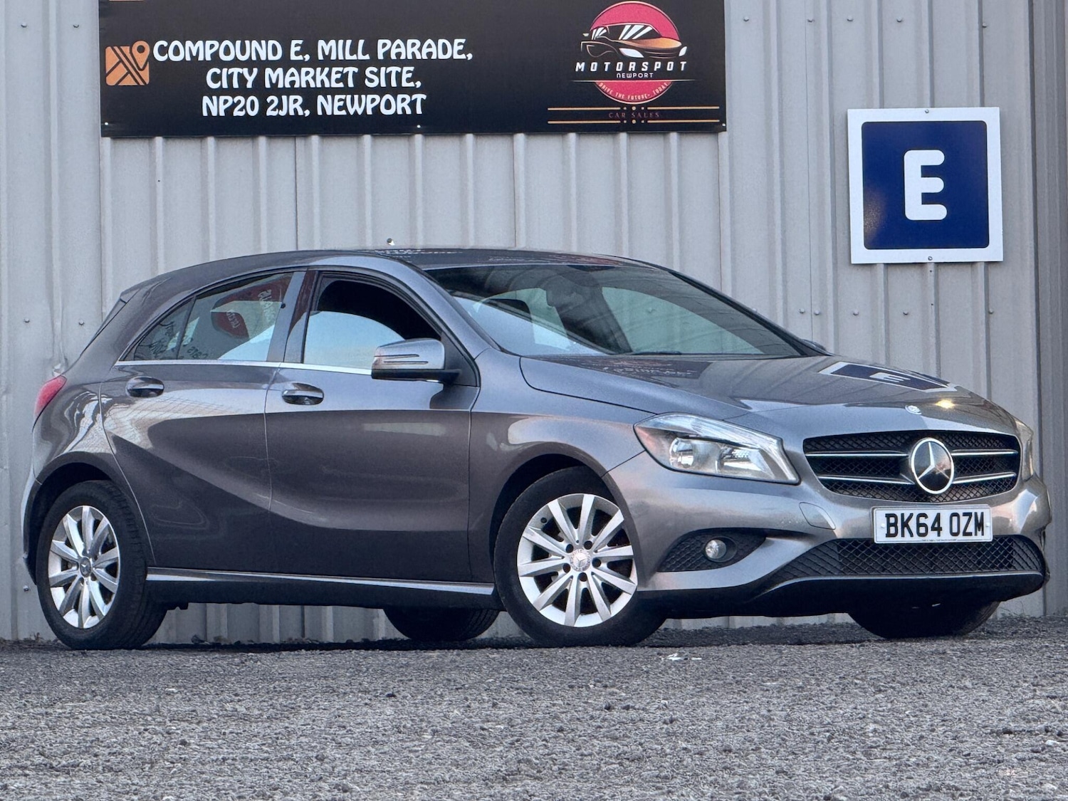 Used Mercedes-Benz A-Class 2014 for sale - 76381196: Photo 3