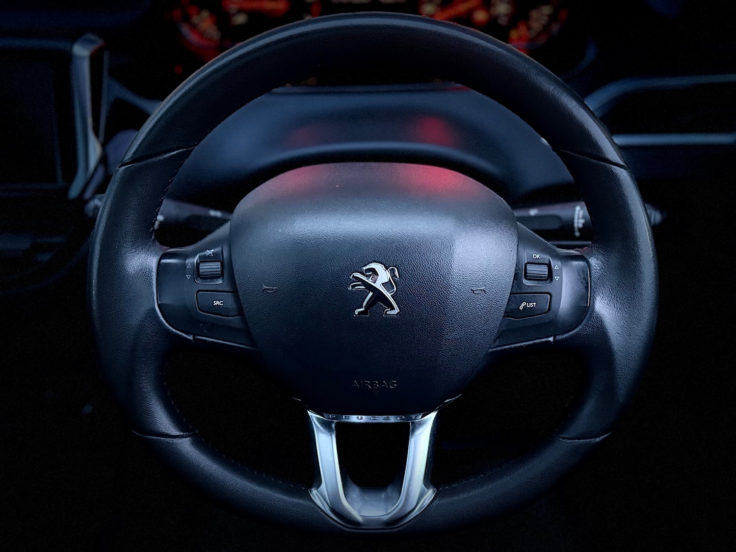 Used Peugeot 208 2015 for sale - 77558826: Photo 11