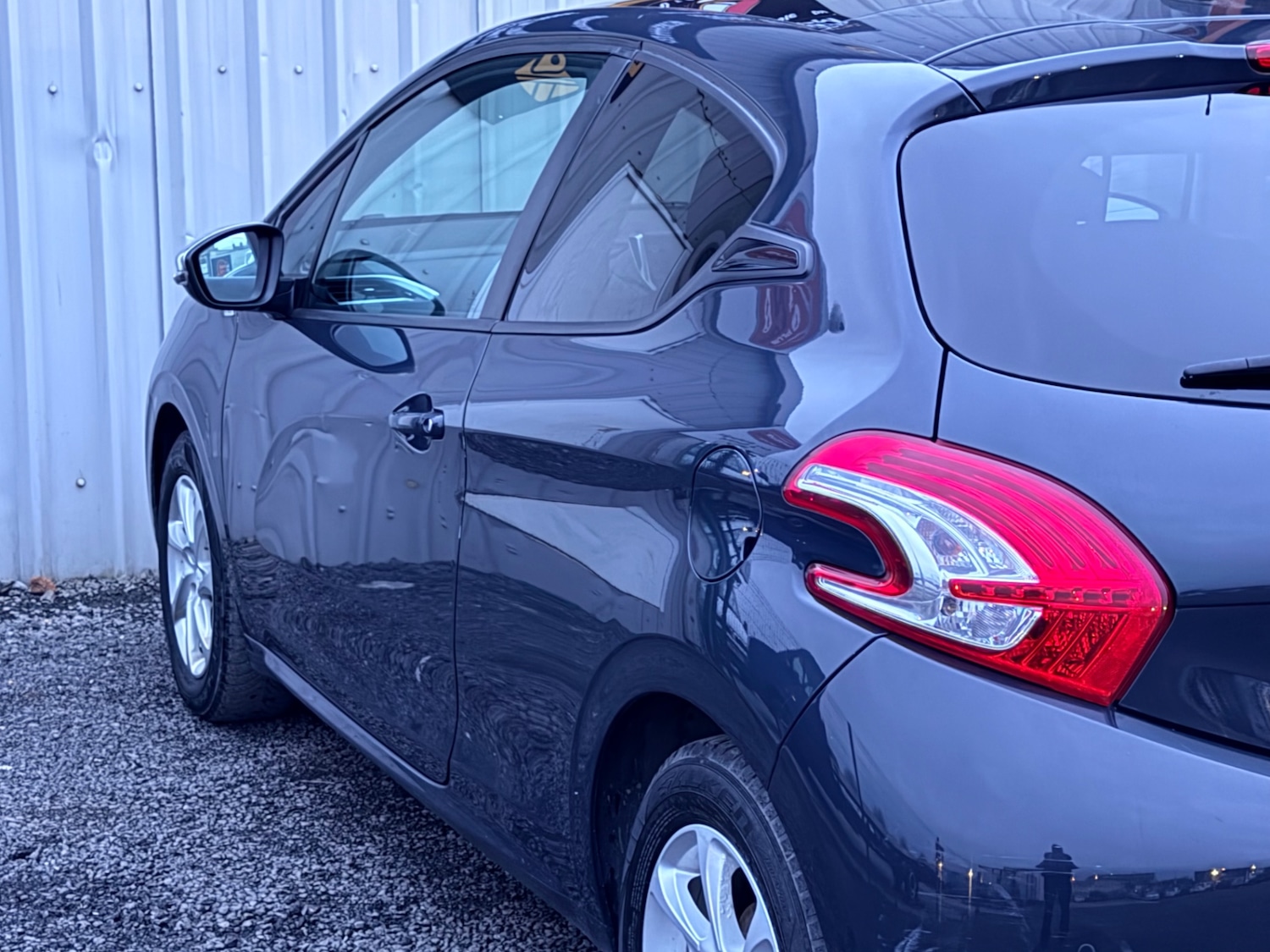 Used Peugeot 208 2015 for sale - 77558826: Photo 24